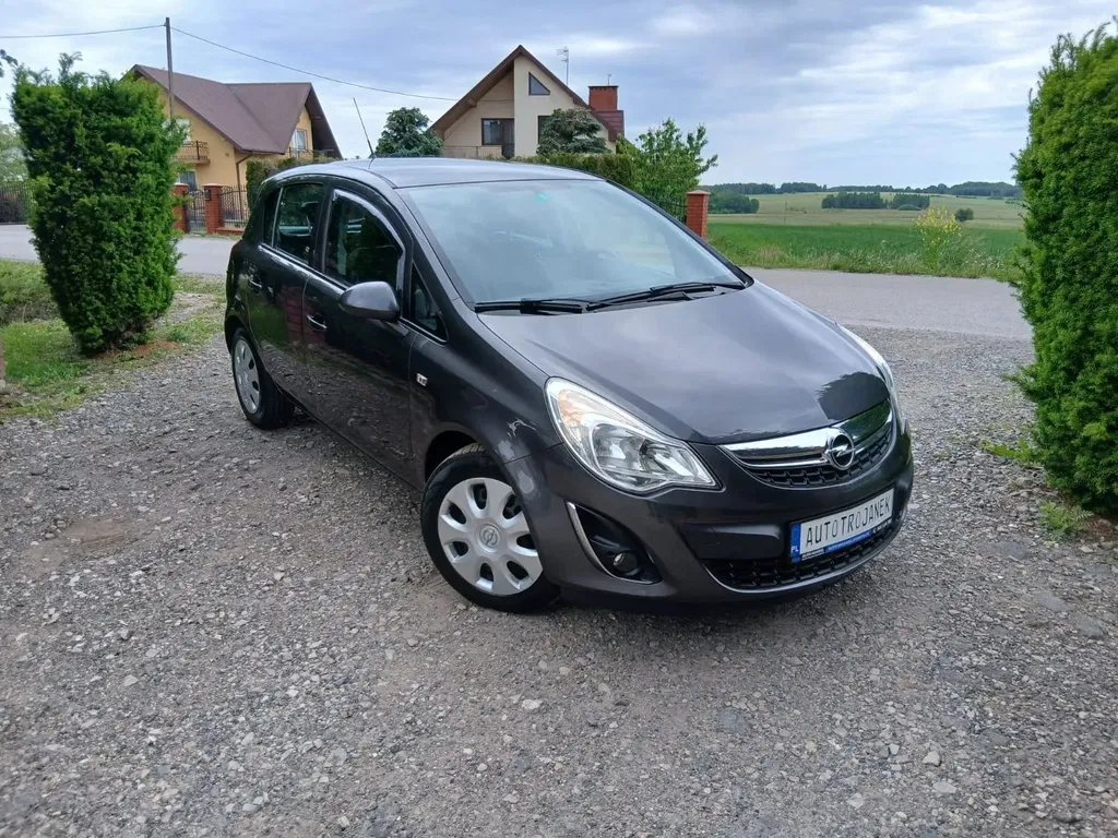 Zdjęcie: 2012 Opel Corsa