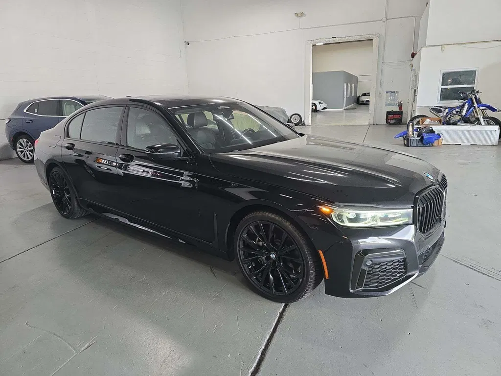 Zdjęcie: 2021 BMW Seria 7