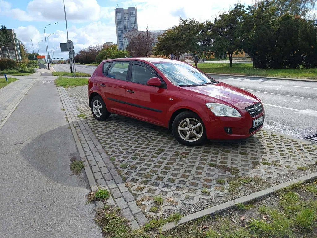Zdjęcie: 2007 Kia Cee'd