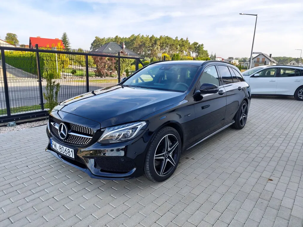 Zdjęcie: 2017 Mercedes-Benz C Klasa