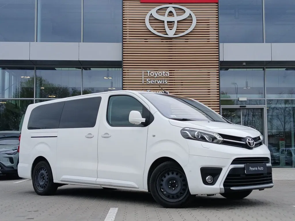 Zdjęcie: 2018 Toyota Proace Verso