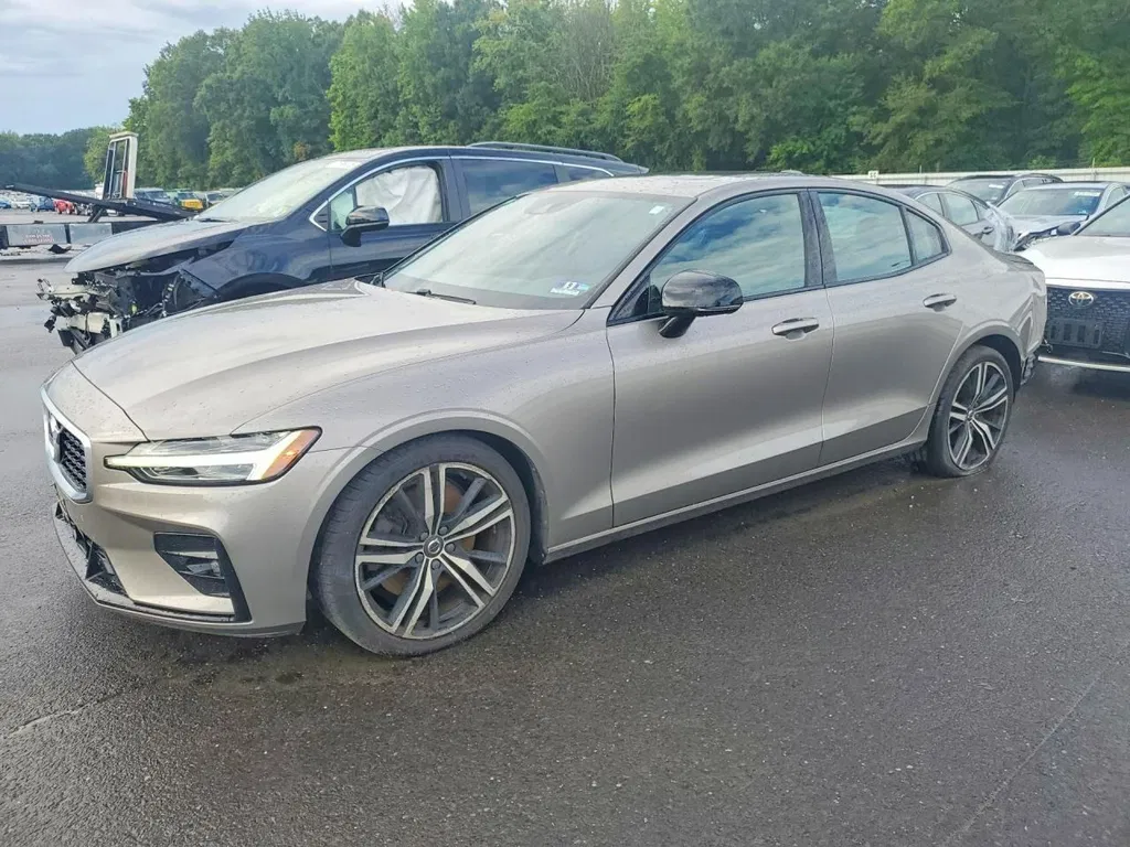 Zdjęcie: 2019 Volvo S60