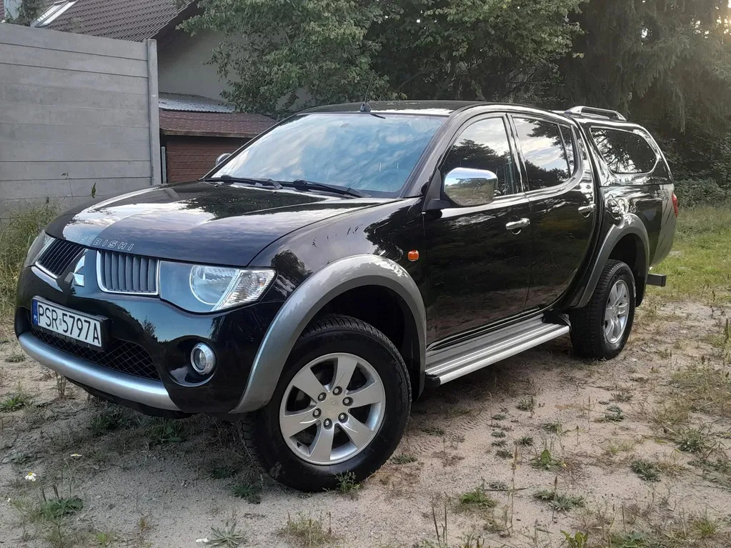 Zdjęcie: 2010 Mitsubishi L200