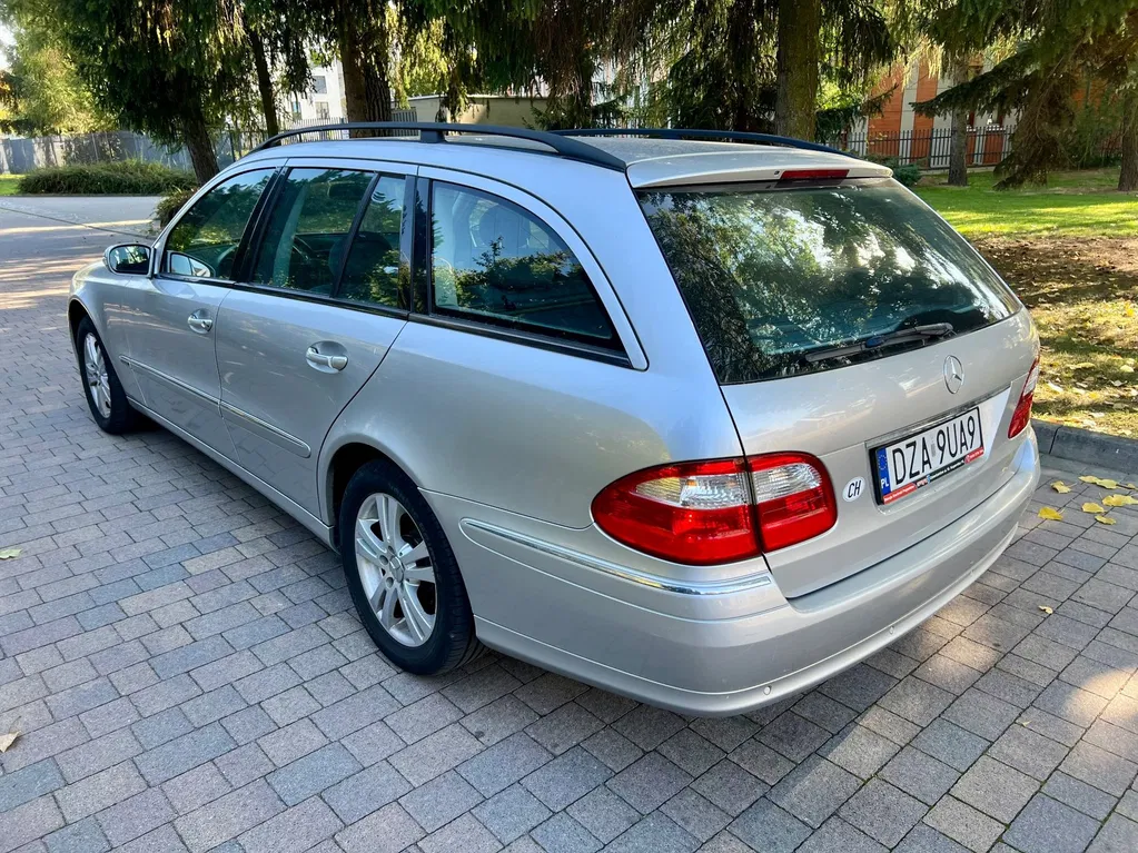Zdjęcie: 2004 Mercedes-Benz E Klasa
