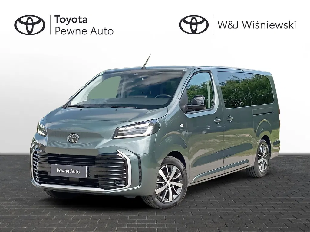 Zdjęcie: 2025 Toyota Proace Verso