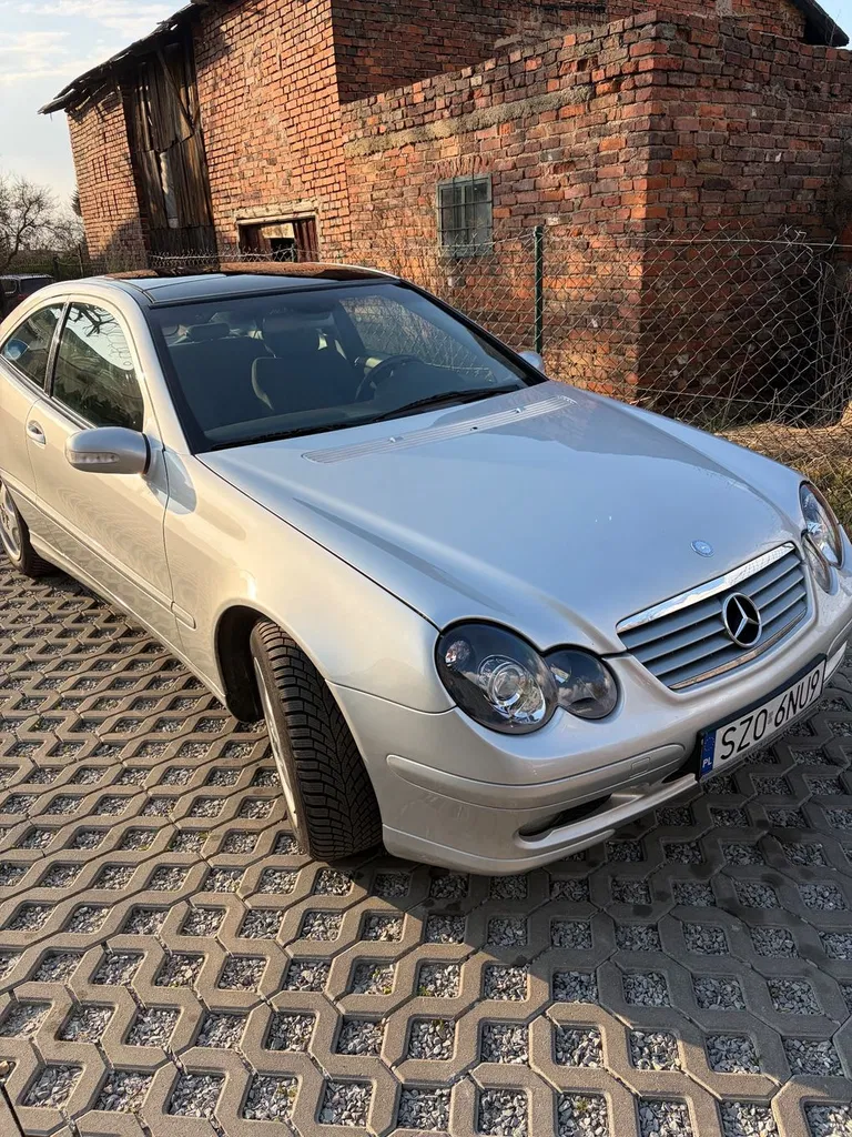 Zdjęcie: 2001 Mercedes-Benz C Klasa