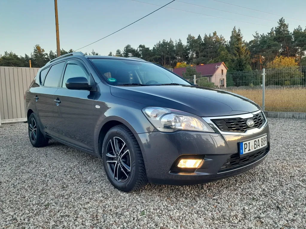 Zdjęcie: 2012 Kia Cee'd