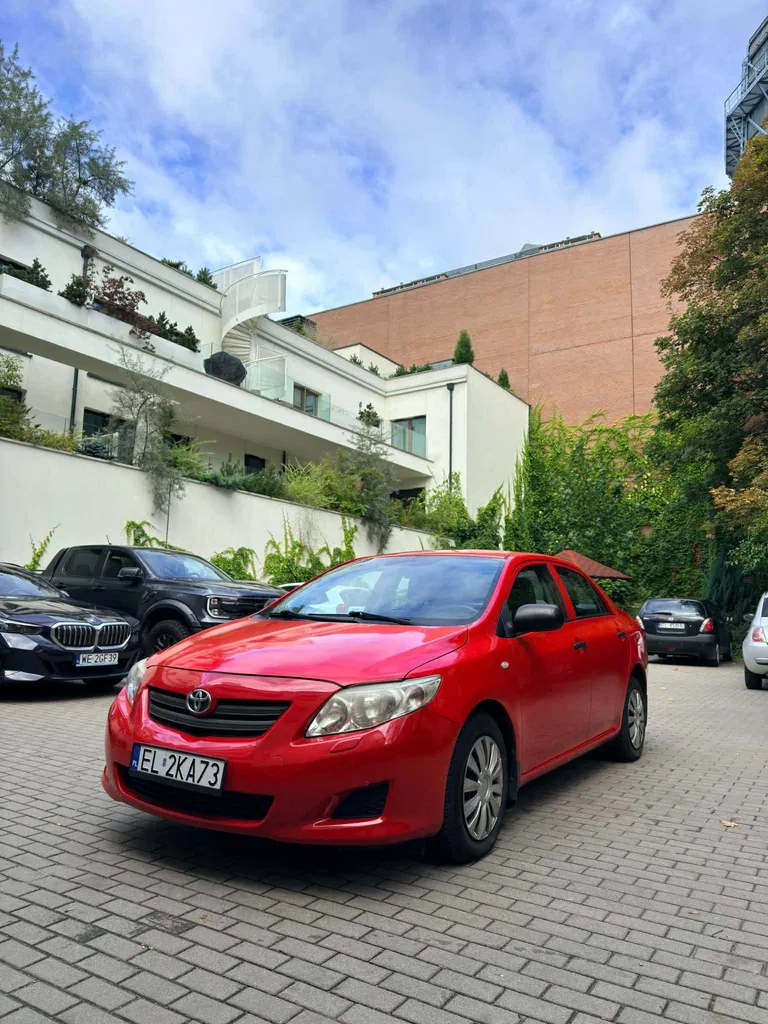 Zdjęcie: 2010 Toyota Corolla