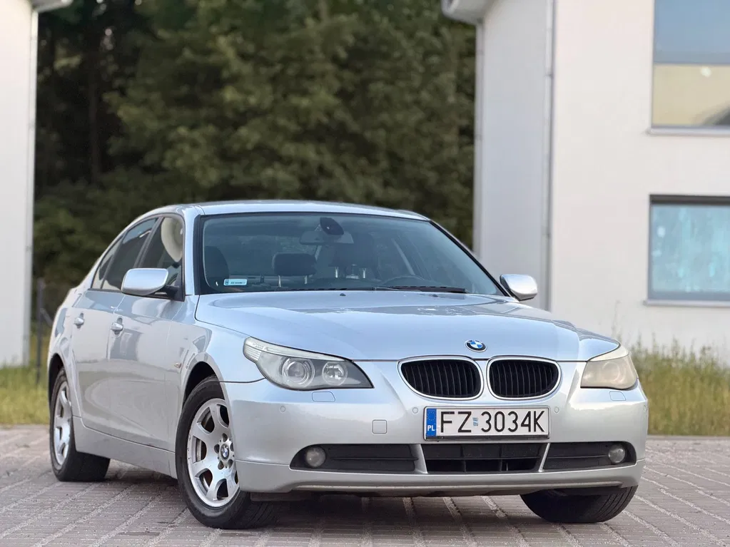 Zdjęcie: 2004 BMW Seria 5