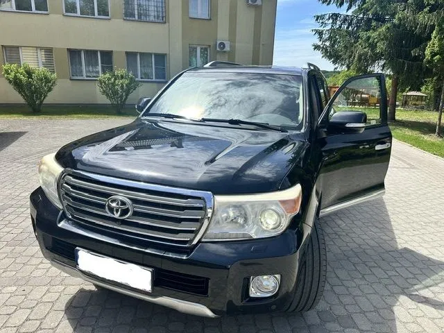 Zdjęcie: 2012 Toyota Land Cruiser