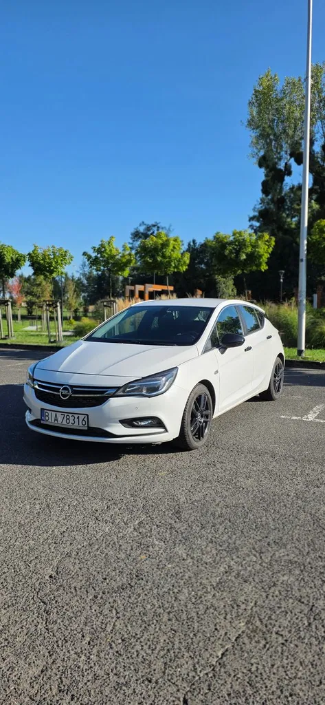 Zdjęcie: 2017 Opel Astra