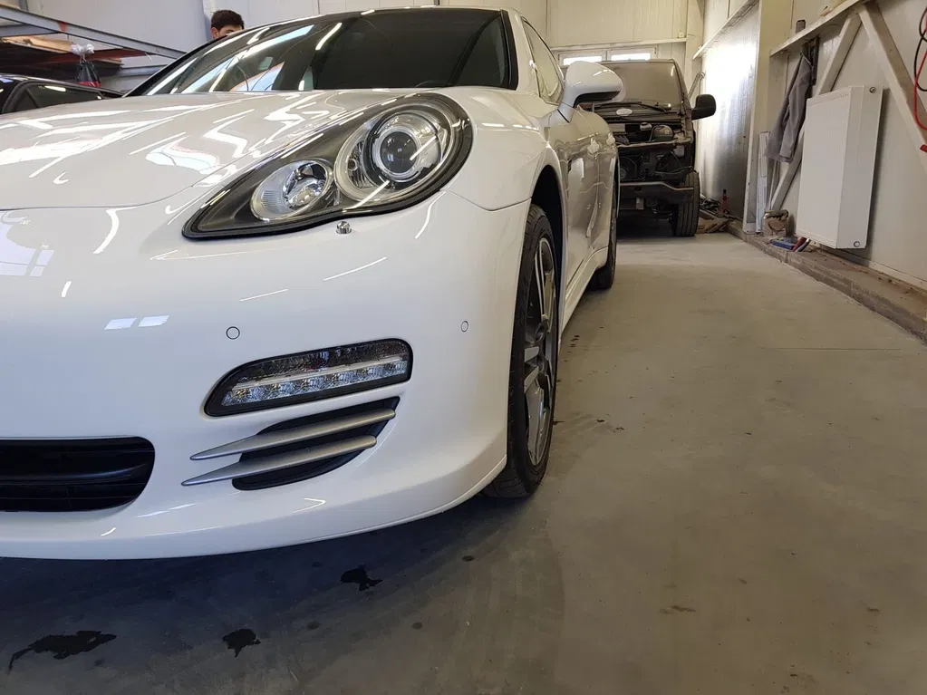 Zdjęcie: 2011 Porsche Panamera