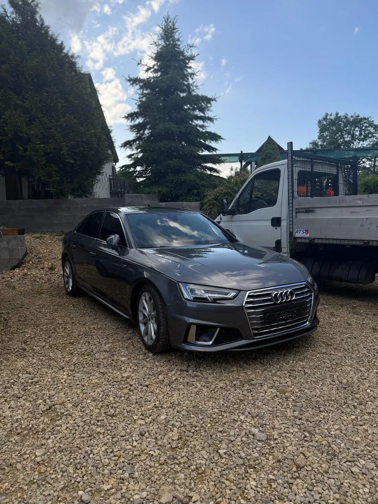 Zdjęcie: 2019 Audi A4Limousine