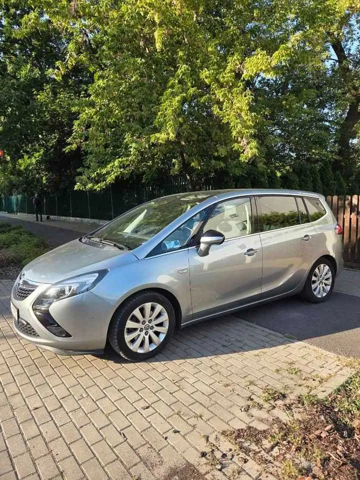 Zdjęcie: 2014 Opel Zafira