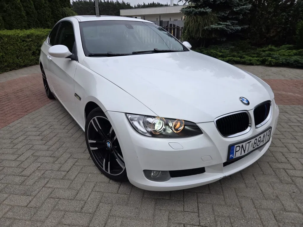 Zdjęcie: 2009 BMW Seria 3