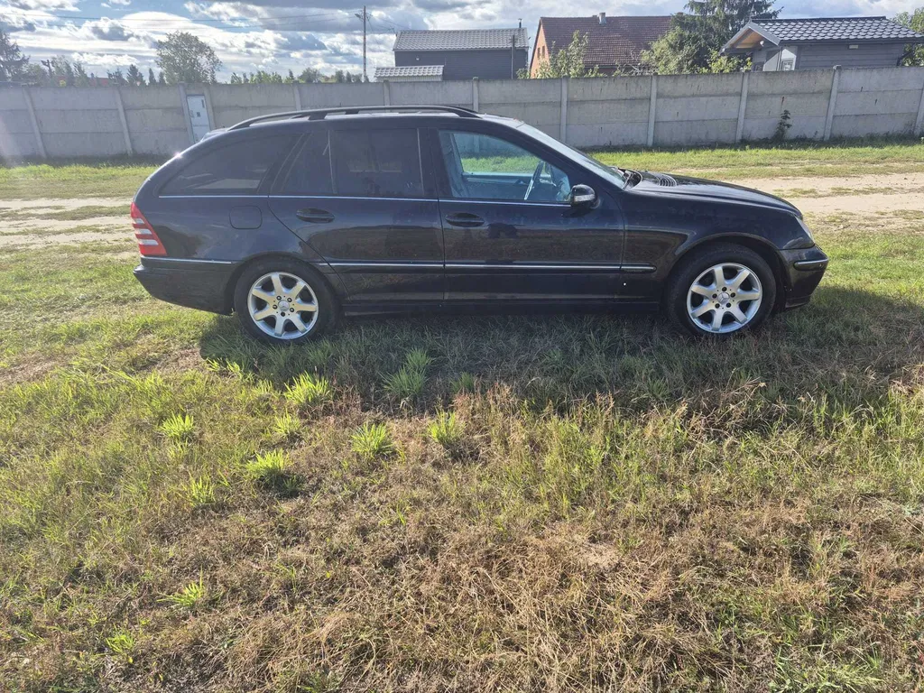 Zdjęcie: 2007 Mercedes-Benz C Klasa
