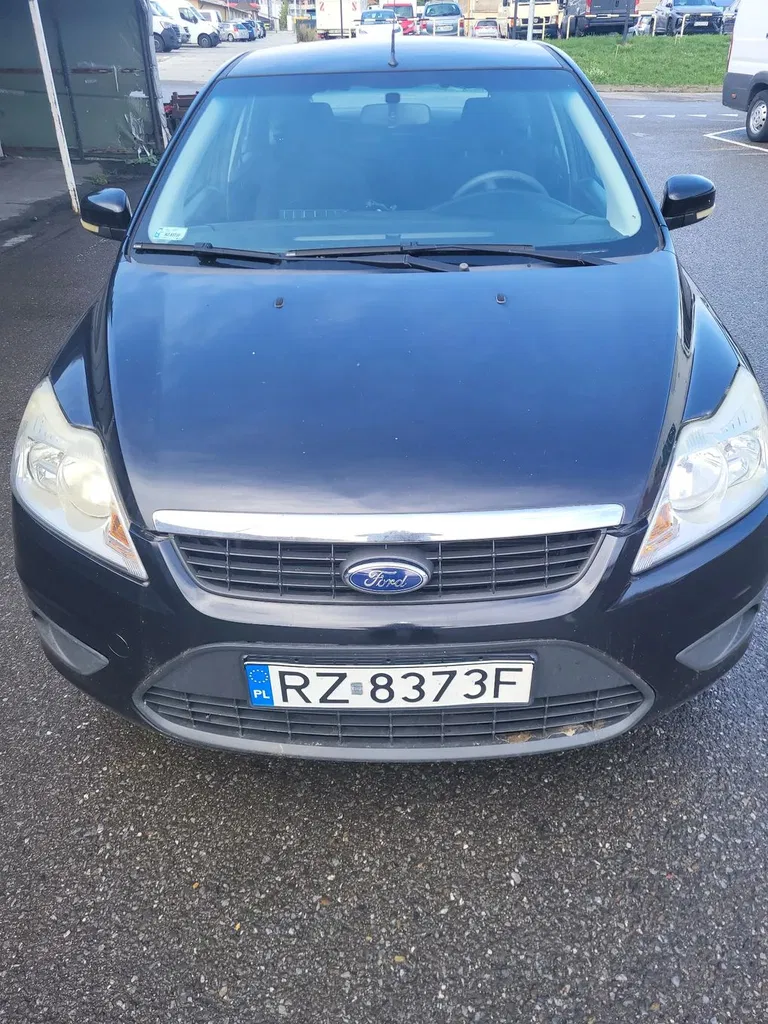 Zdjęcie: 2010 Ford Focus