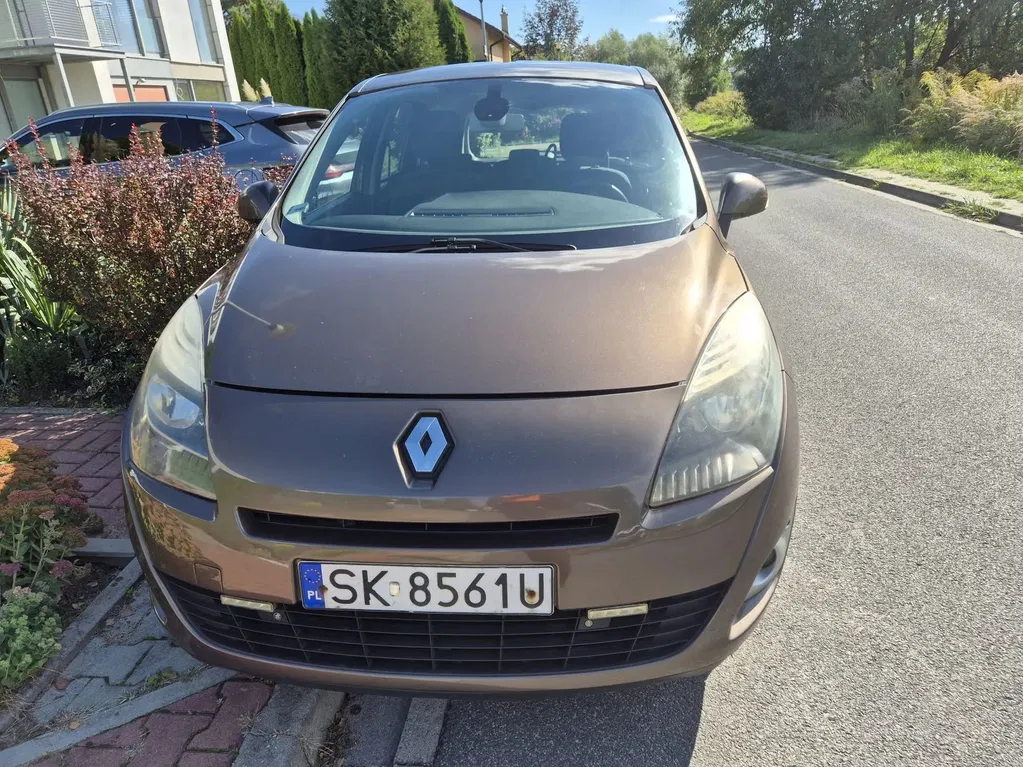 Zdjęcie: 2010 Renault Scenic