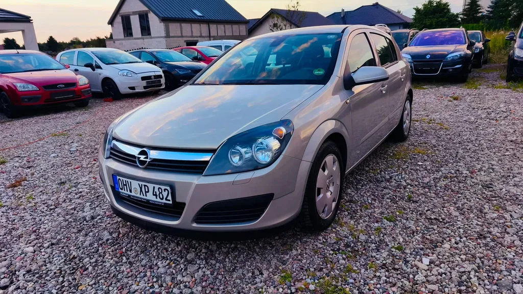 Zdjęcie: 2006 Opel Astra