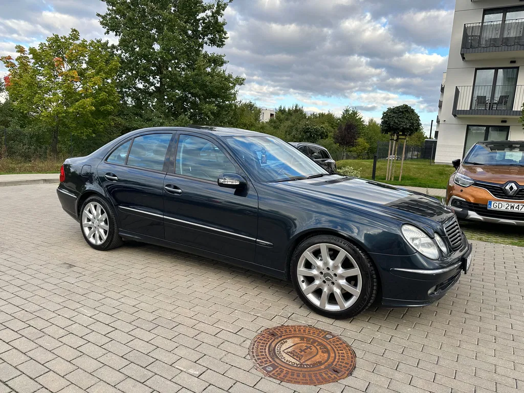 Zdjęcie: 2005 Mercedes-Benz E Klasa
