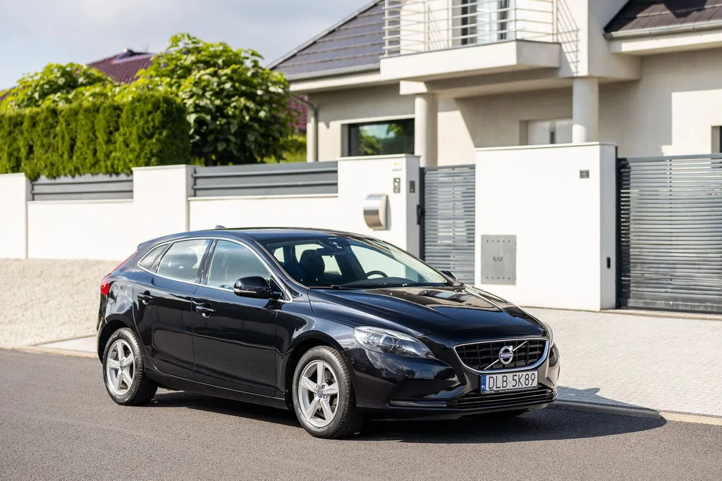 Zdjęcie: 2012 Volvo V40