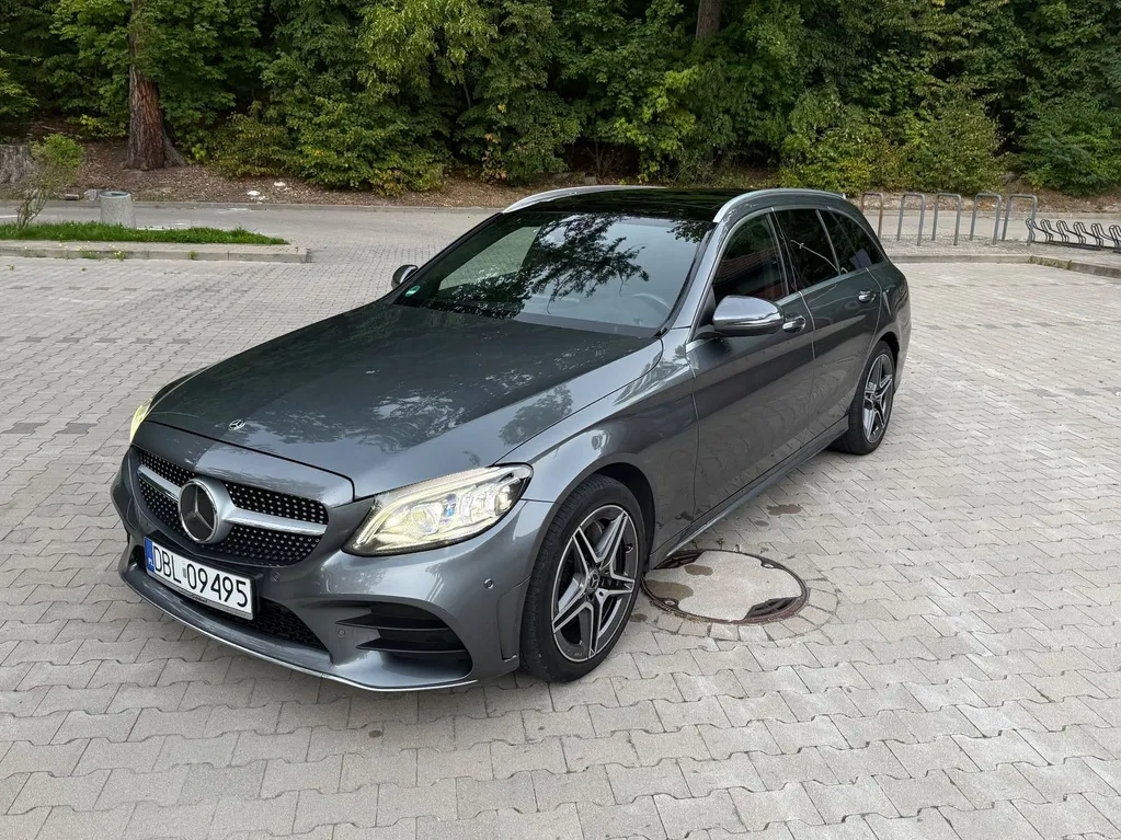 Zdjęcie: 2019 Mercedes-Benz C Klasa