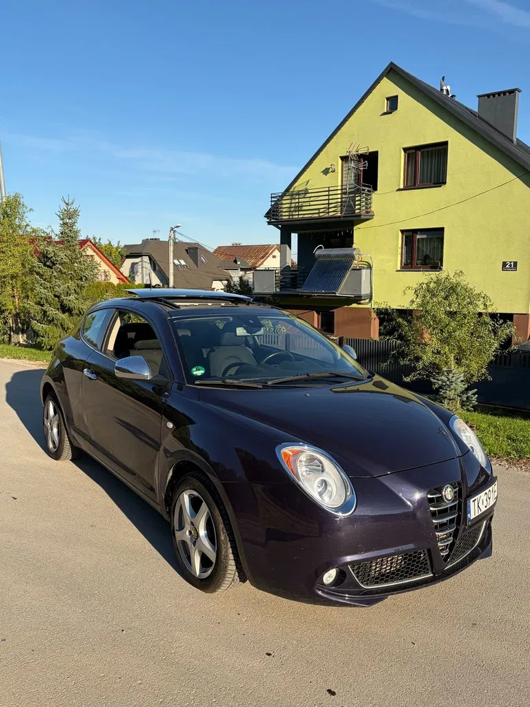 Zdjęcie: 2012 Alfa Romeo Mito