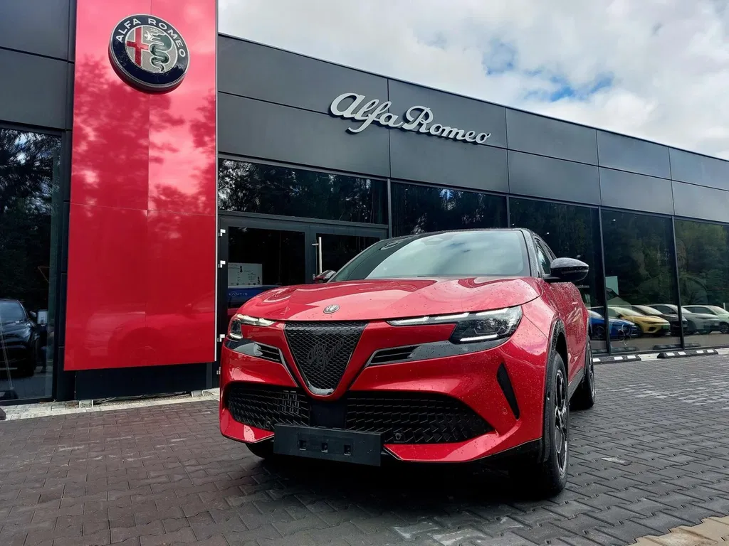 Zdjęcie: 2026 Alfa Romeo Junior