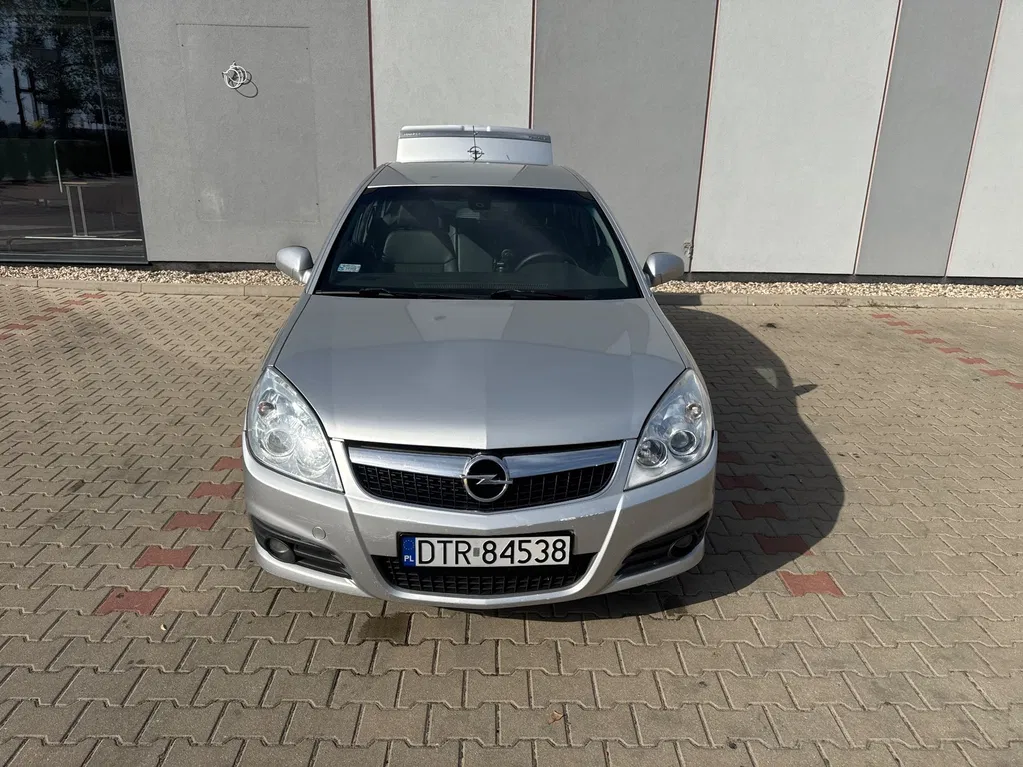 Zdjęcie: 2008 Opel Vectra