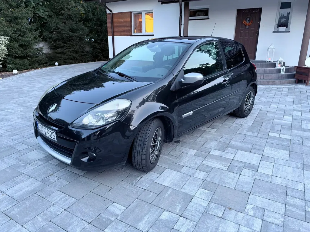 Zdjęcie: 2011 Renault Clio