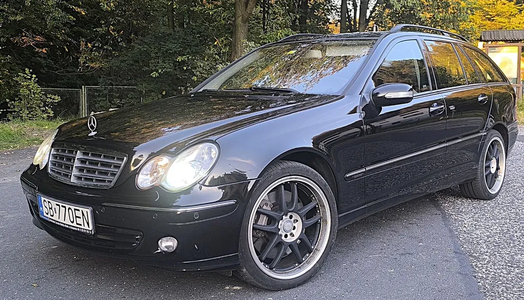 Zdjęcie: 2006 Mercedes-Benz C Klasa