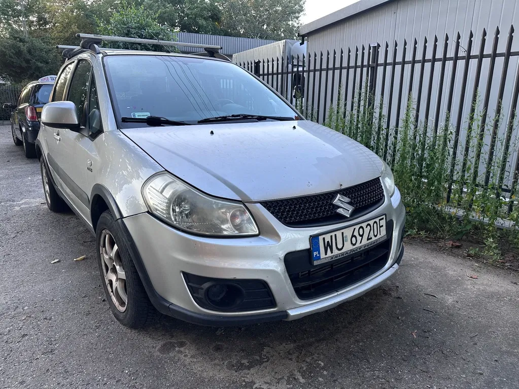 Zdjęcie: 2012 Suzuki SX4