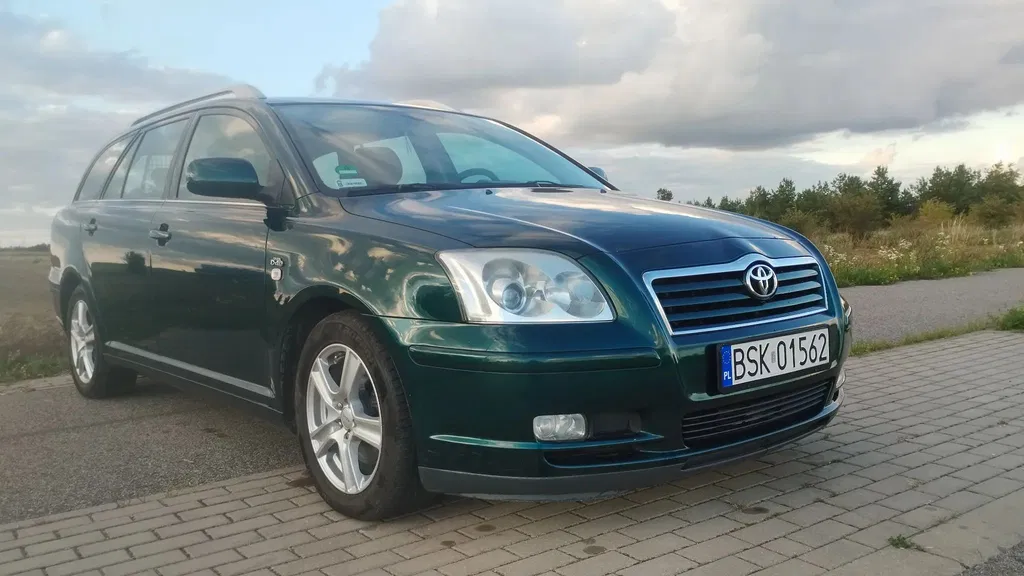 Zdjęcie: 2004 Toyota Avensis