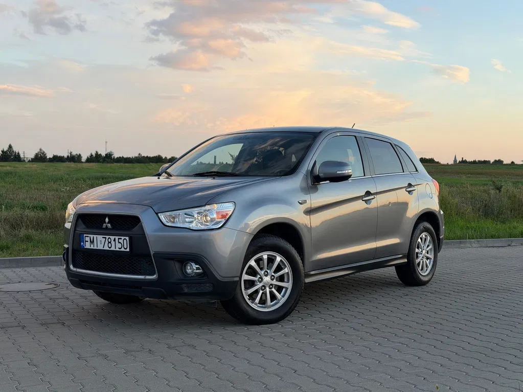 Zdjęcie: 2010 Mitsubishi ASX