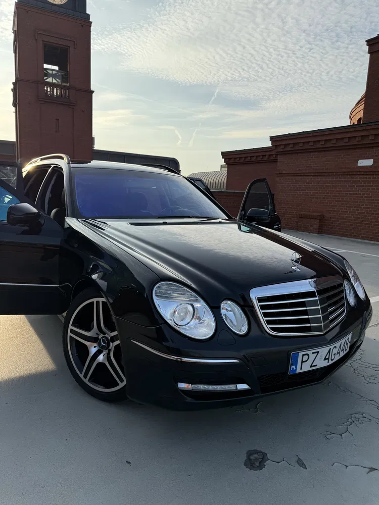 Zdjęcie: 2007 Mercedes-Benz E Klasa