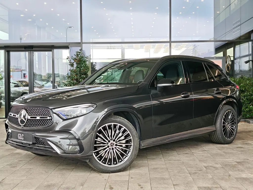 Zdjęcie: 2025 Mercedes-Benz GLC