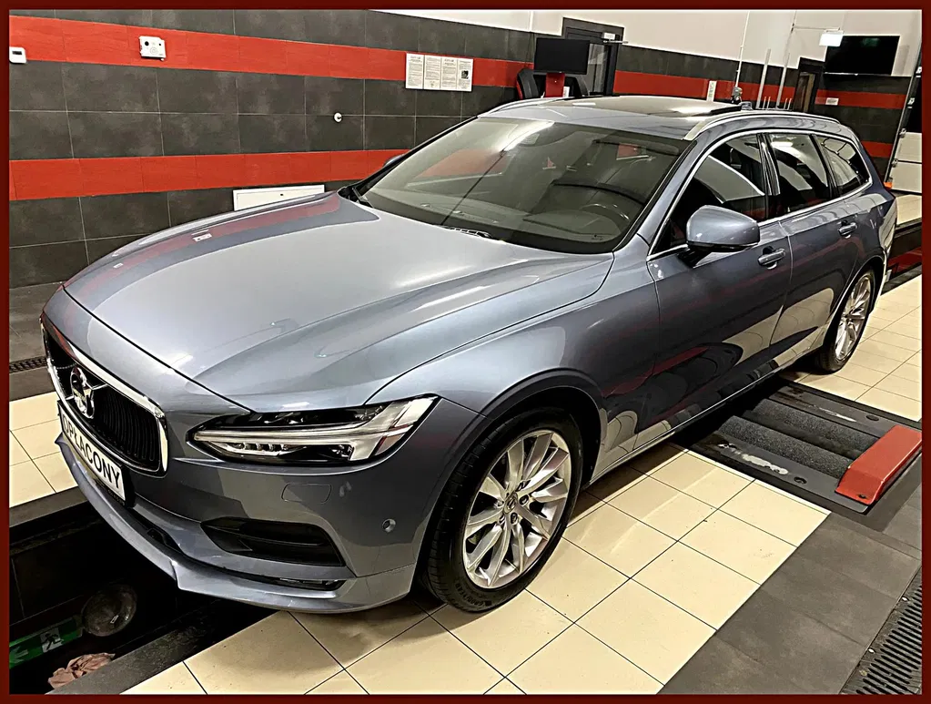 Zdjęcie: 2016 Volvo V90