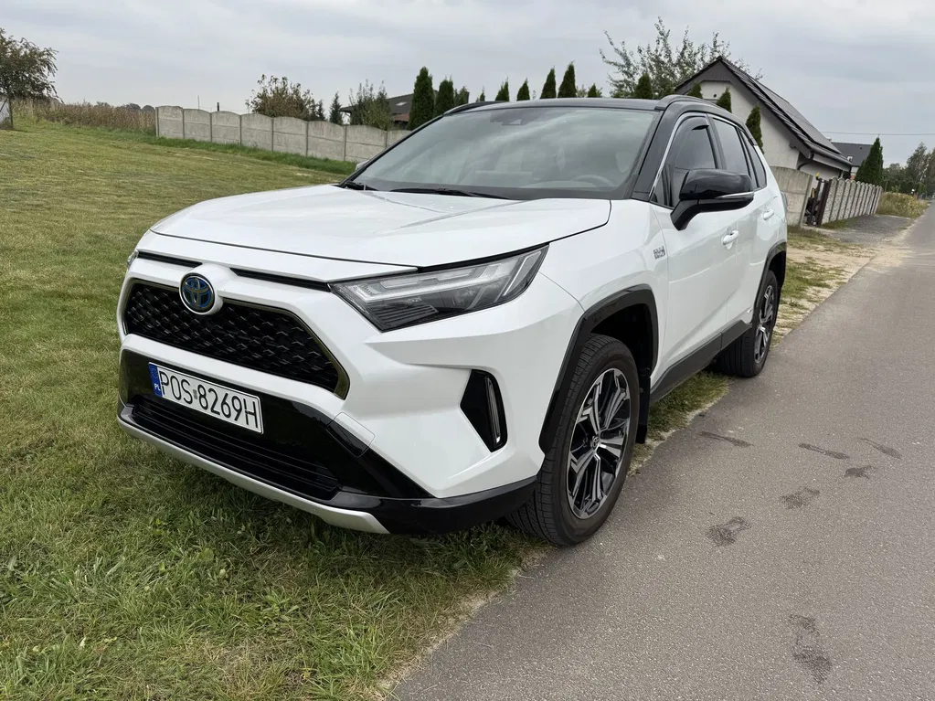 Zdjęcie: 2023 Toyota RAV-4