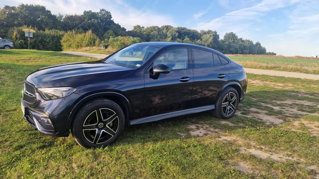 Zdjęcie: 2023 Mercedes-Benz GLC