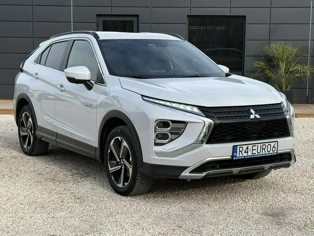 Zdjęcie: 2021 Mitsubishi Eclipse Cross