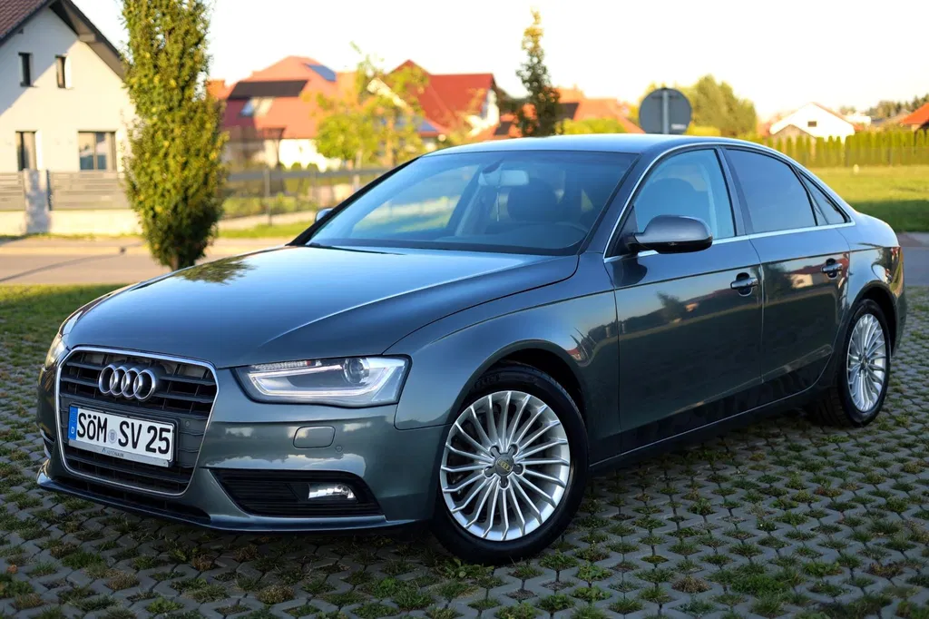 Zdjęcie: 2013 Audi A4Limousine