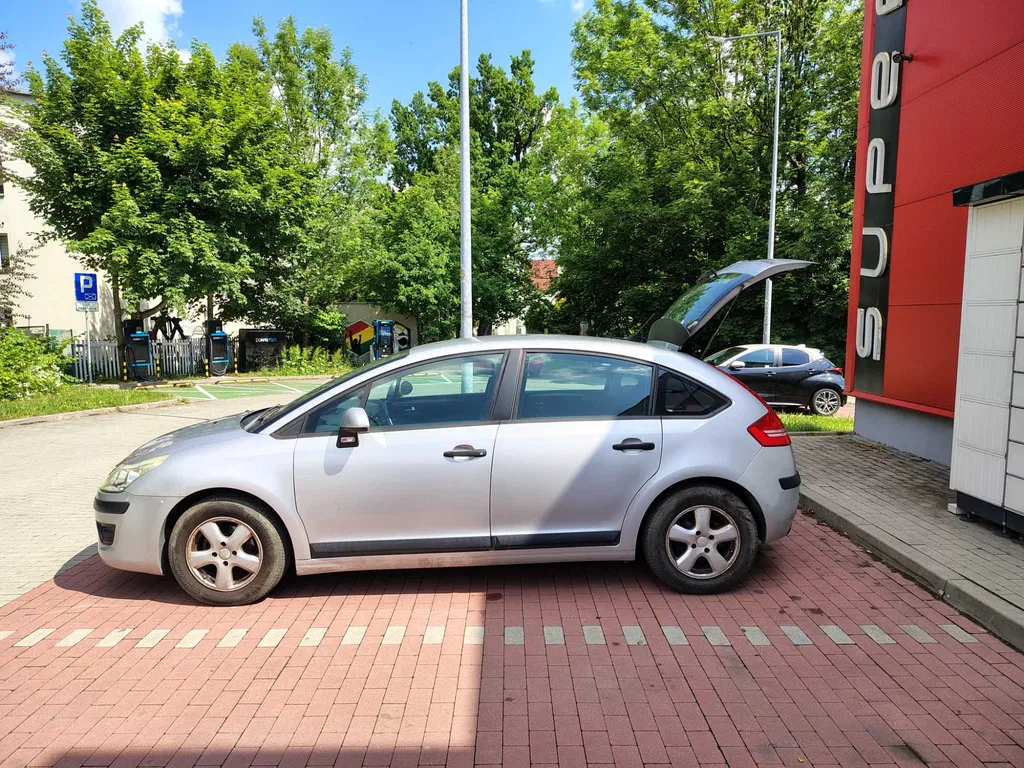 Zdjęcie: 2008 Citroen C4