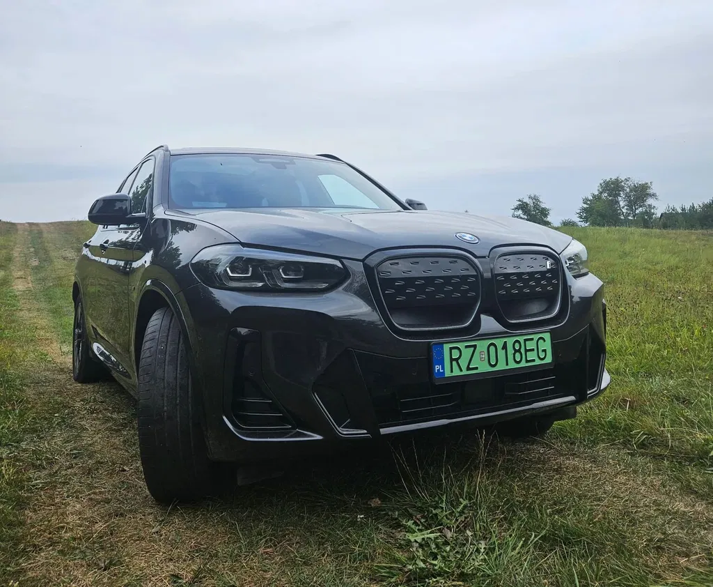 Zdjęcie: 2022 BMW iX3
