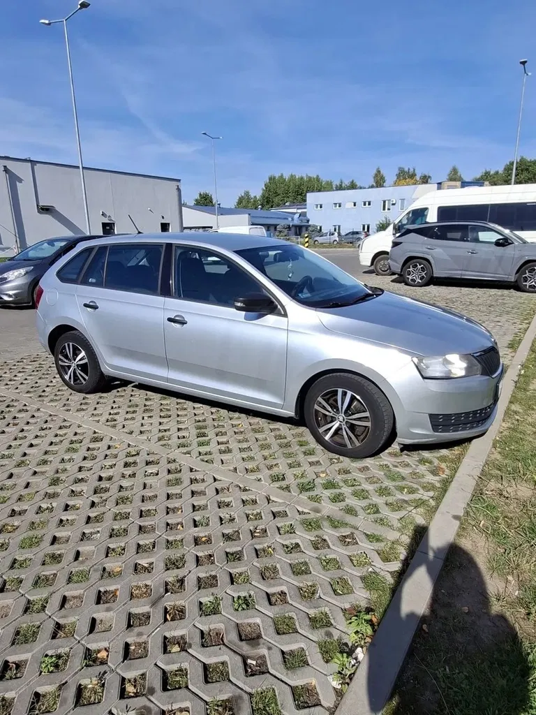 Zdjęcie: 2016 Skoda RAPID