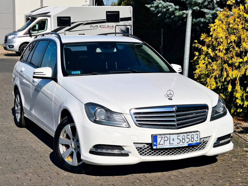Zdjęcie: 2013 Mercedes-Benz C Klasa