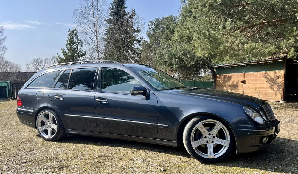 Zdjęcie: 2008 Mercedes-Benz E Klasa