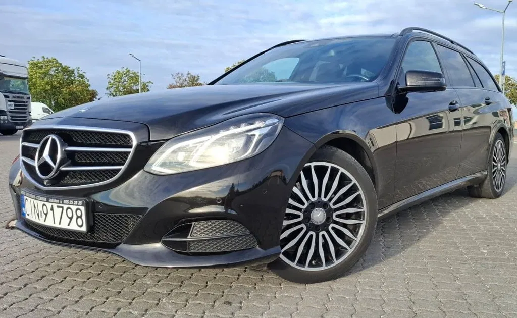 Zdjęcie: 2016 Mercedes-Benz E Klasa