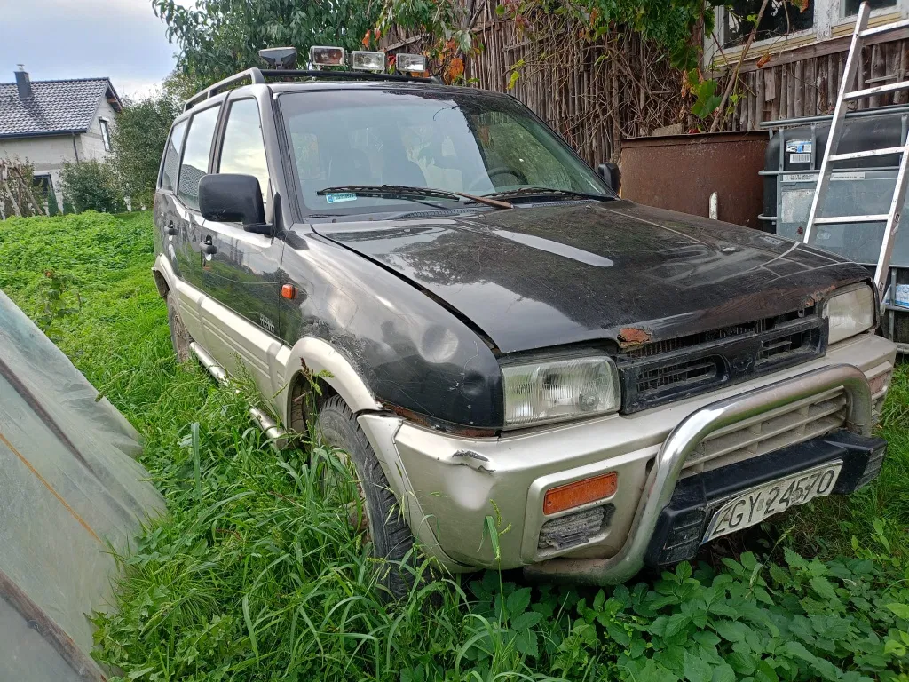 Zdjęcie: 1996 Nissan Terrano