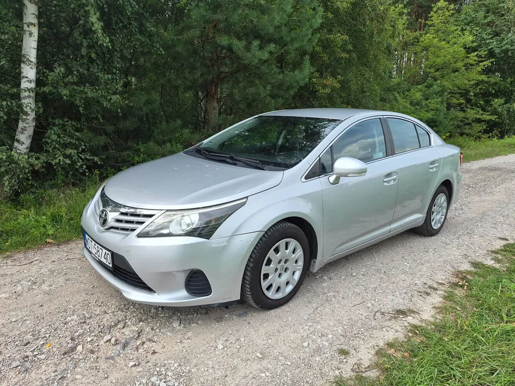 Zdjęcie: 2013 Toyota Avensis