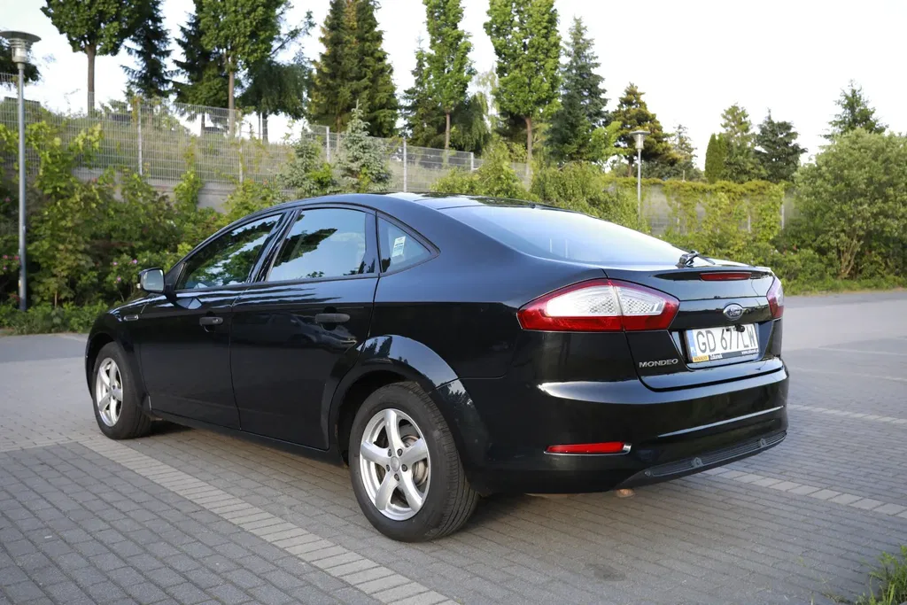 Zdjęcie: 2012 Ford Mondeo